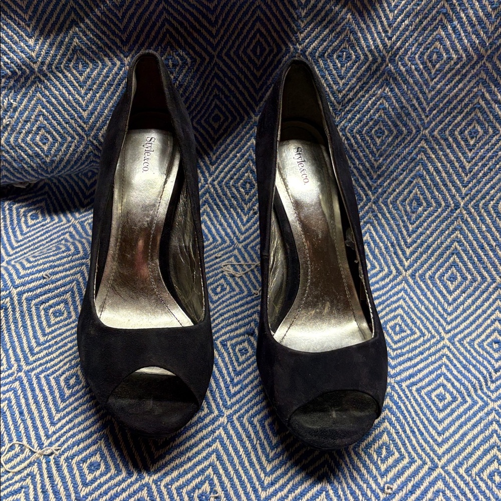 Styluxe Elegant Black Peep Toe Heels